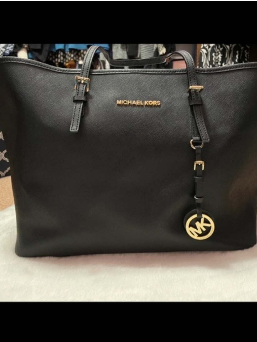 Michael Kors Jetset Jet Set Medium Black Leather Tote Shoulder Bag Gold Hardware - Picture 3 of 8